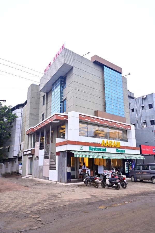 Hotel Aaram Umargām Exteriör bild